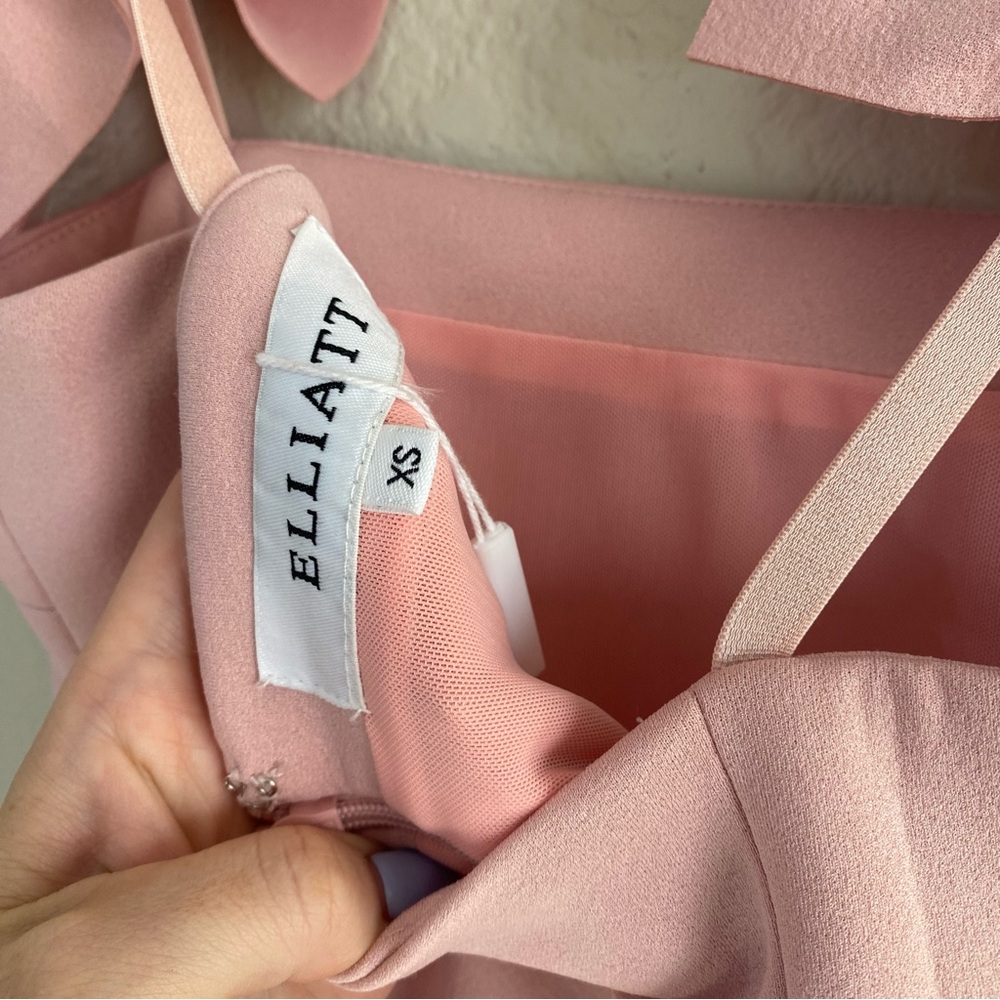 Elliatt Pink Ruffle Mini Dress - Picture 3 of 9